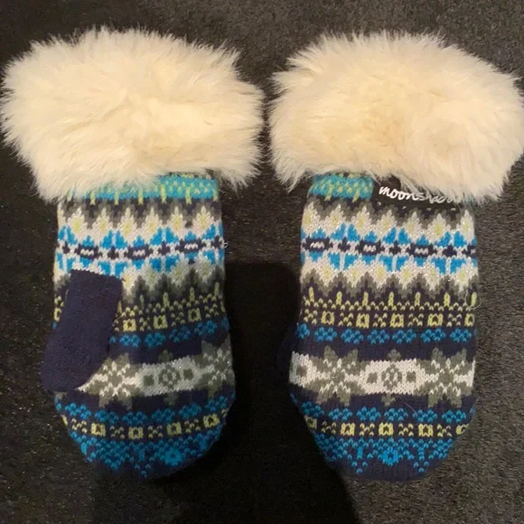 Very nice Warm Mittens - Picture 1 of 1